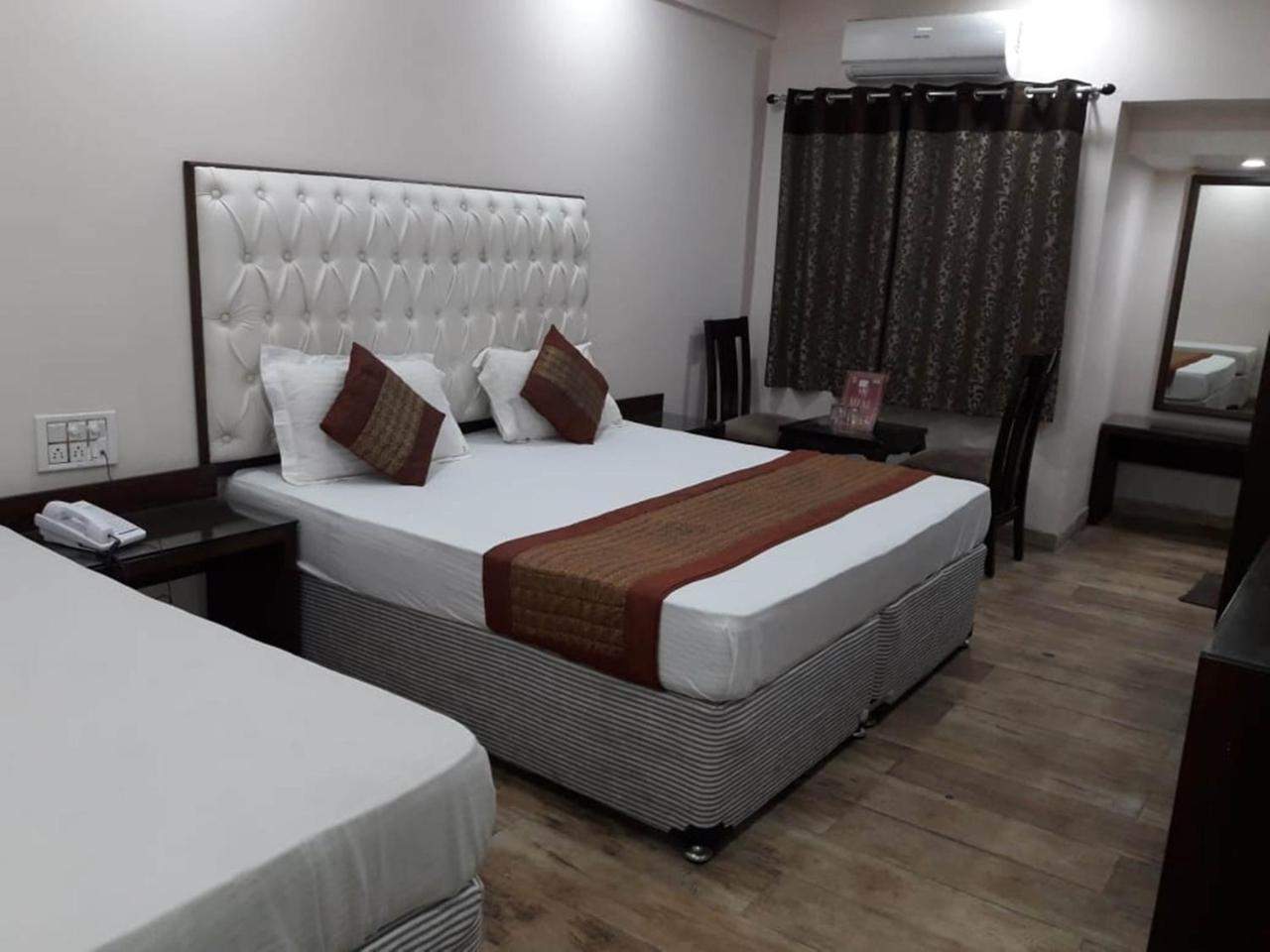 Hotel Kabeer New Delhi @ New Delhi Railway Station Dış mekan fotoğraf