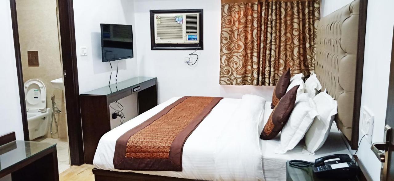 Hotel Kabeer New Delhi @ New Delhi Railway Station Dış mekan fotoğraf