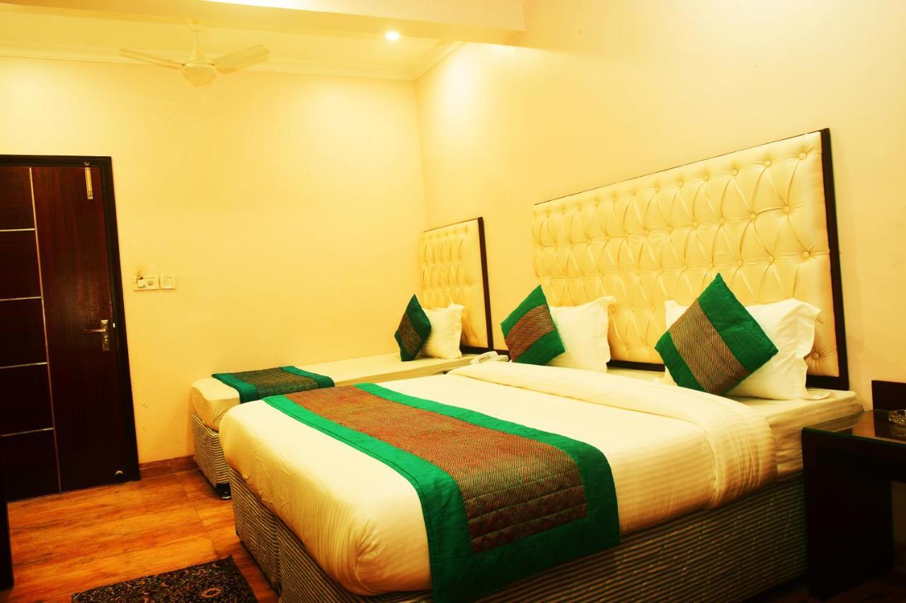 Hotel Kabeer New Delhi @ New Delhi Railway Station Dış mekan fotoğraf