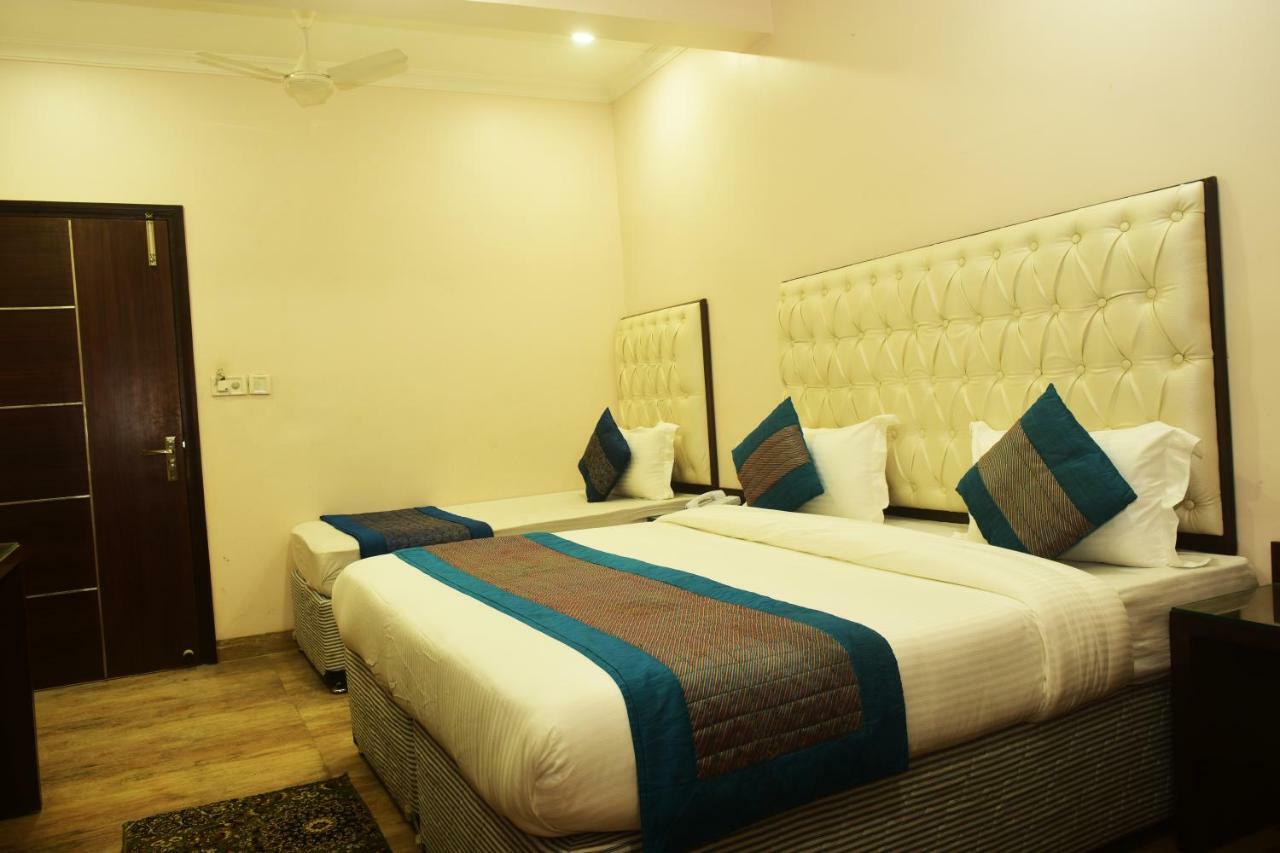 Hotel Kabeer New Delhi @ New Delhi Railway Station Dış mekan fotoğraf