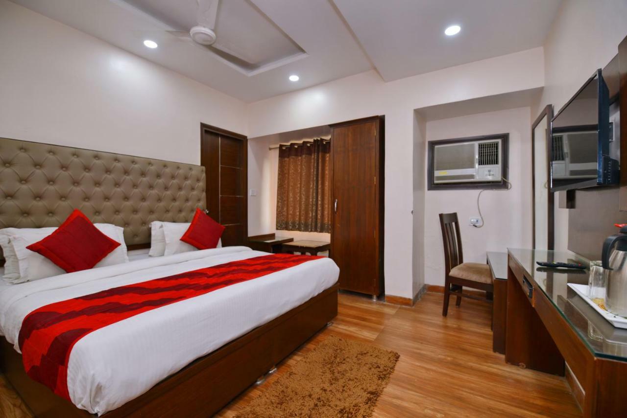 Hotel Kabeer New Delhi @ New Delhi Railway Station Dış mekan fotoğraf
