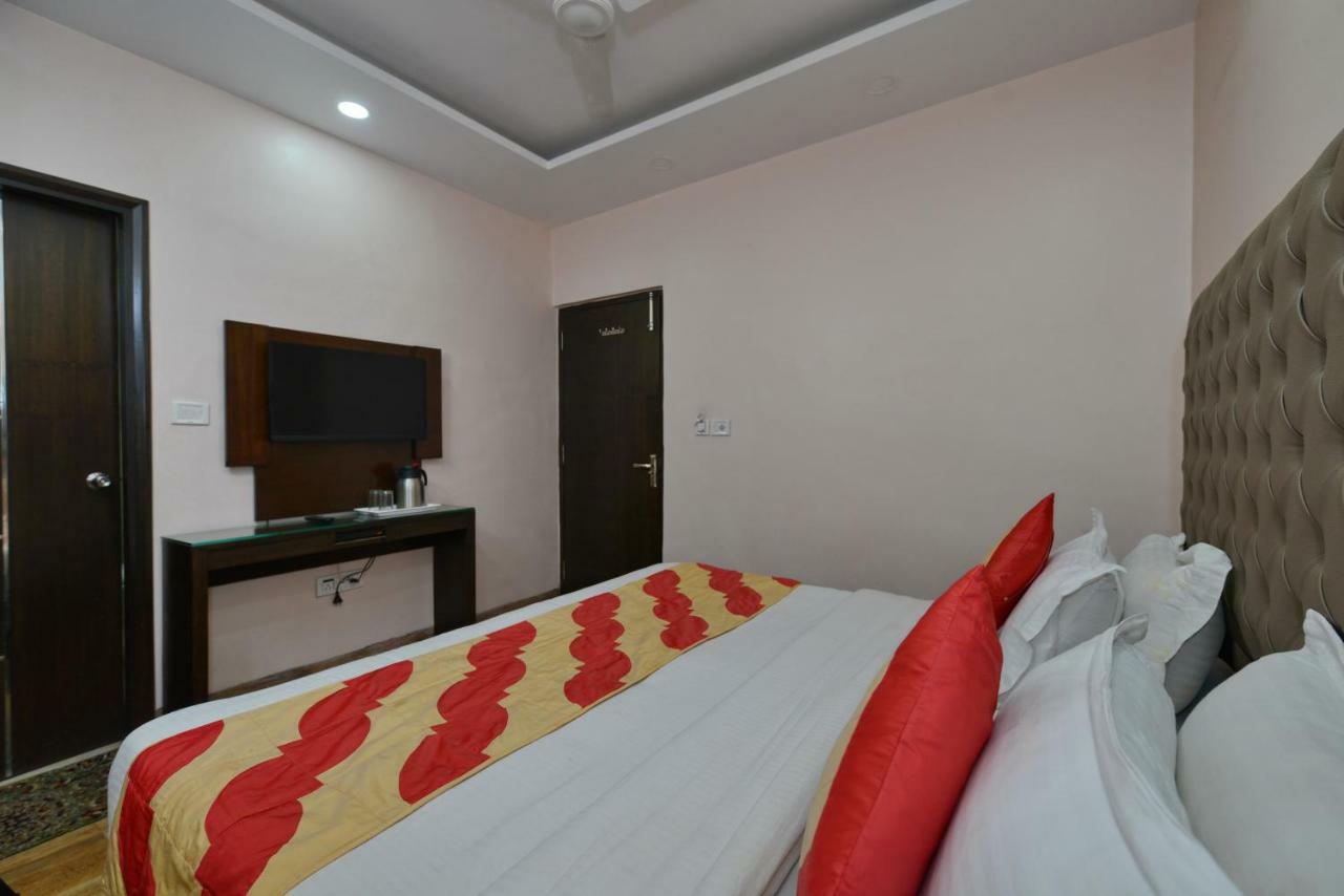 Hotel Kabeer New Delhi @ New Delhi Railway Station Dış mekan fotoğraf