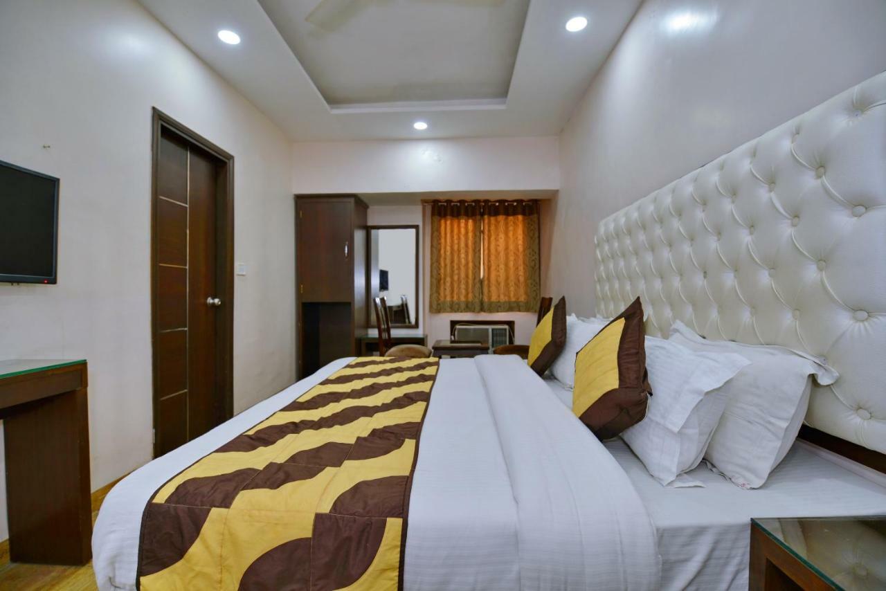 Hotel Kabeer New Delhi @ New Delhi Railway Station Dış mekan fotoğraf