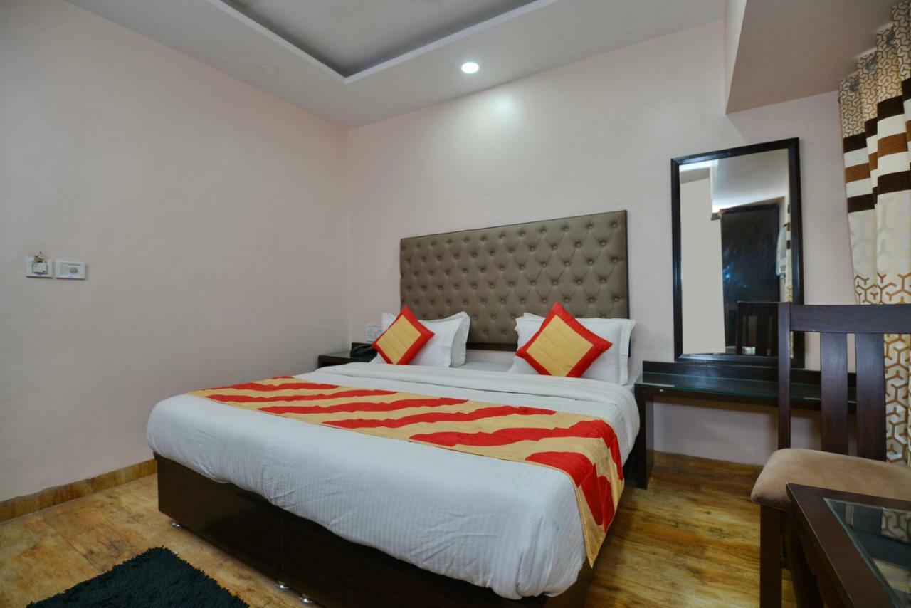 Hotel Kabeer New Delhi @ New Delhi Railway Station Dış mekan fotoğraf
