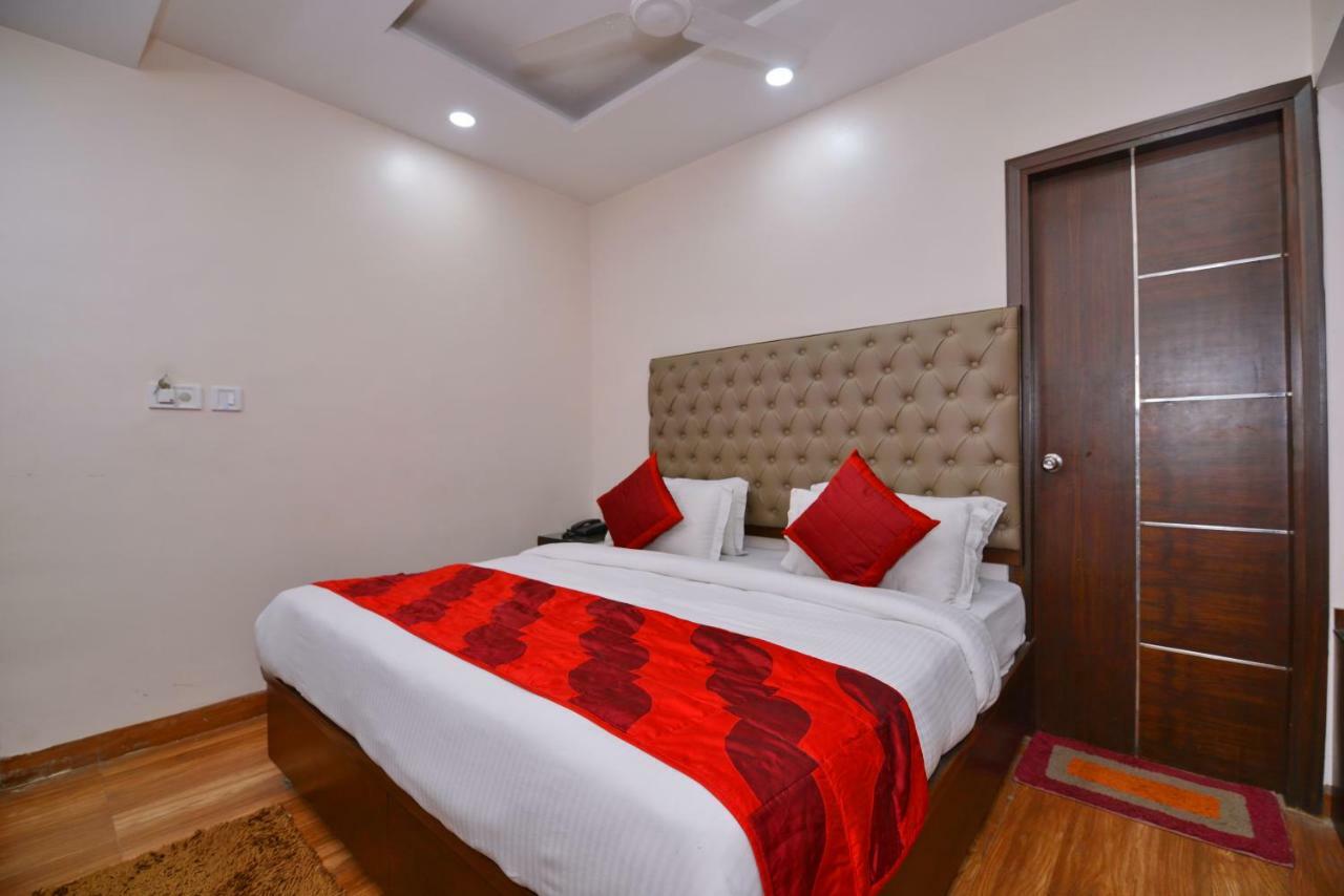 Hotel Kabeer New Delhi @ New Delhi Railway Station Dış mekan fotoğraf